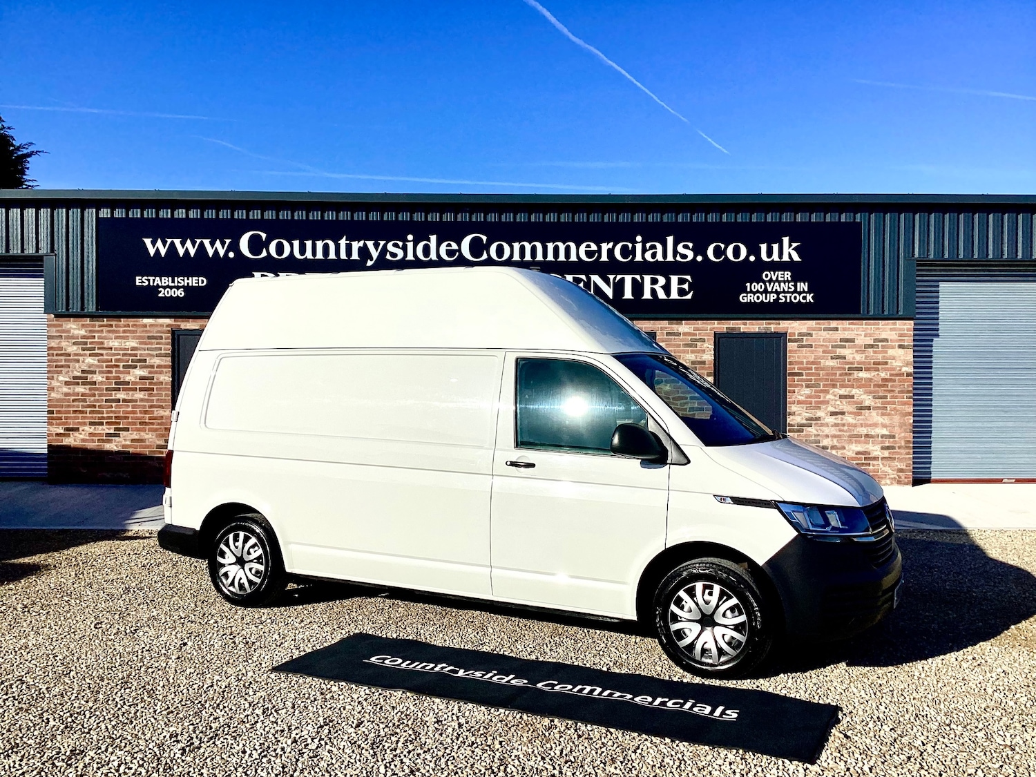 Used Volkswagen Transporter 2020 for sale - 76098066: Photo 1