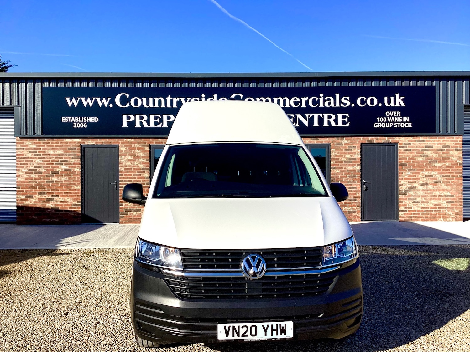 Used Volkswagen Transporter 2020 for sale - 76098066: Photo 2