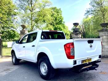 Used Nissan Navara 2018 for sale - 74510757: Photo