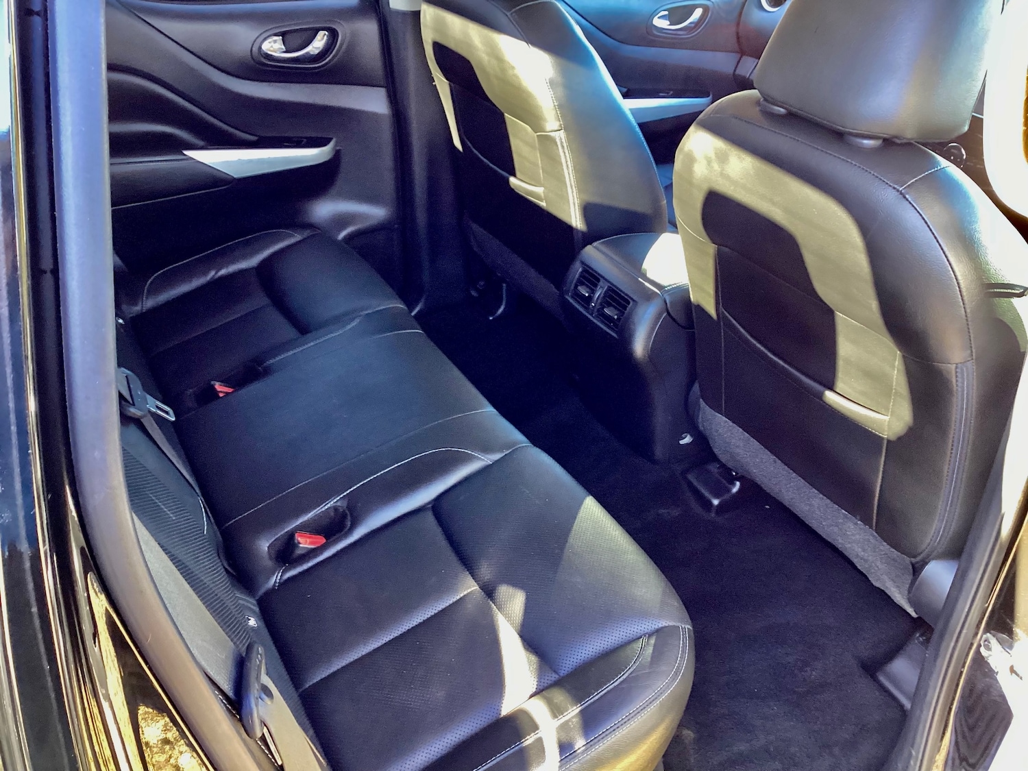 Used Nissan Navara 2018 for sale - 77562957: Photo 9