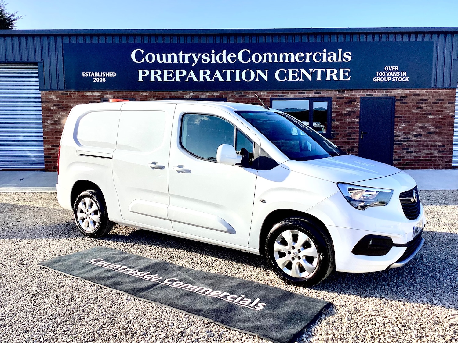 Used Vauxhall Combo 2020 for sale - 77065846: Photo 1