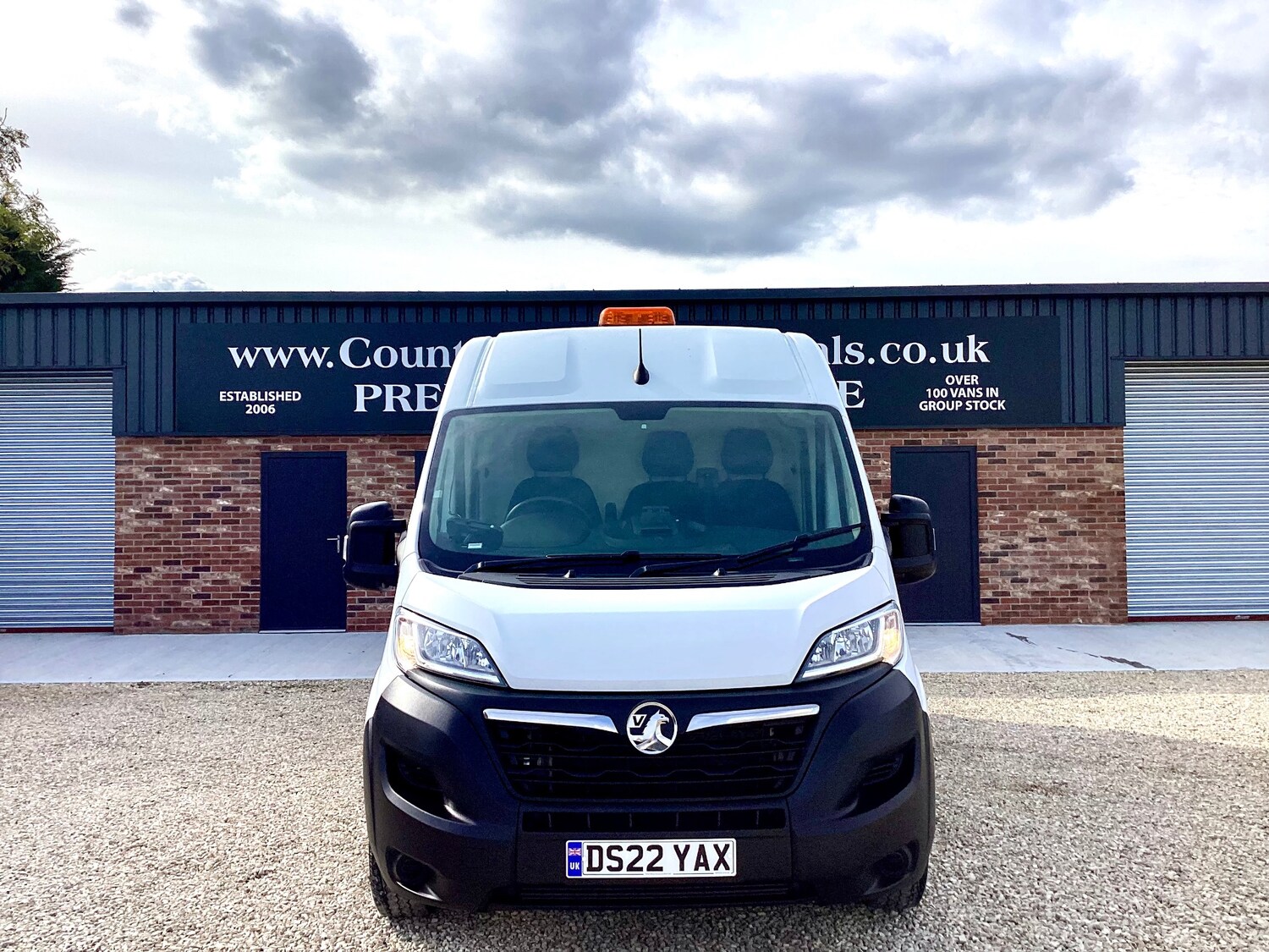 Used Vauxhall Movano 2022 for sale - 75465188: Photo 2