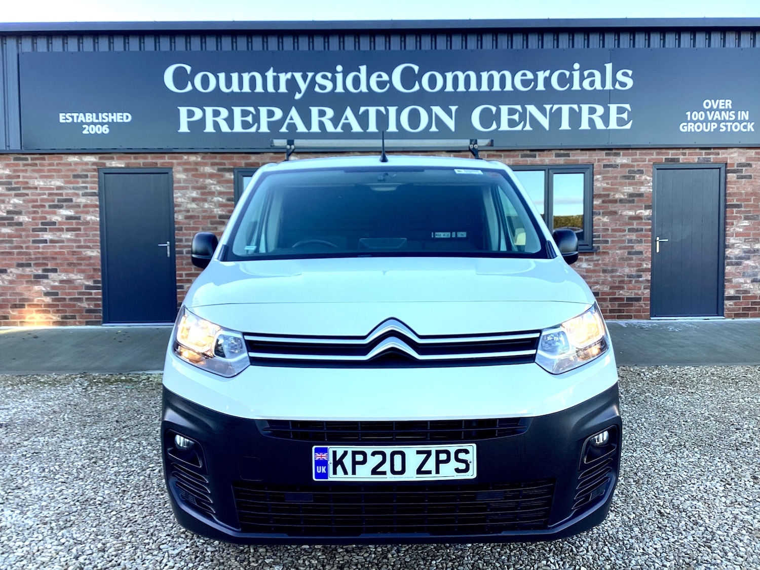 Used Citroen Berlingo 2020 for sale - 77129464: Photo 2