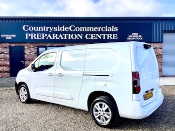 Used Peugeot Partner 2020 for sale - 76534563: Photo