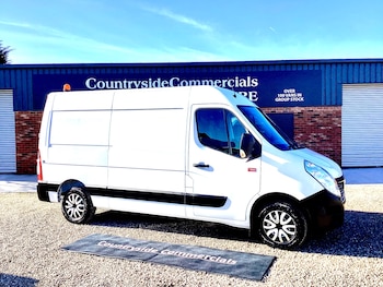Renault Master feature image
