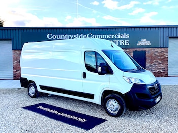 Vauxhall Movano feature image