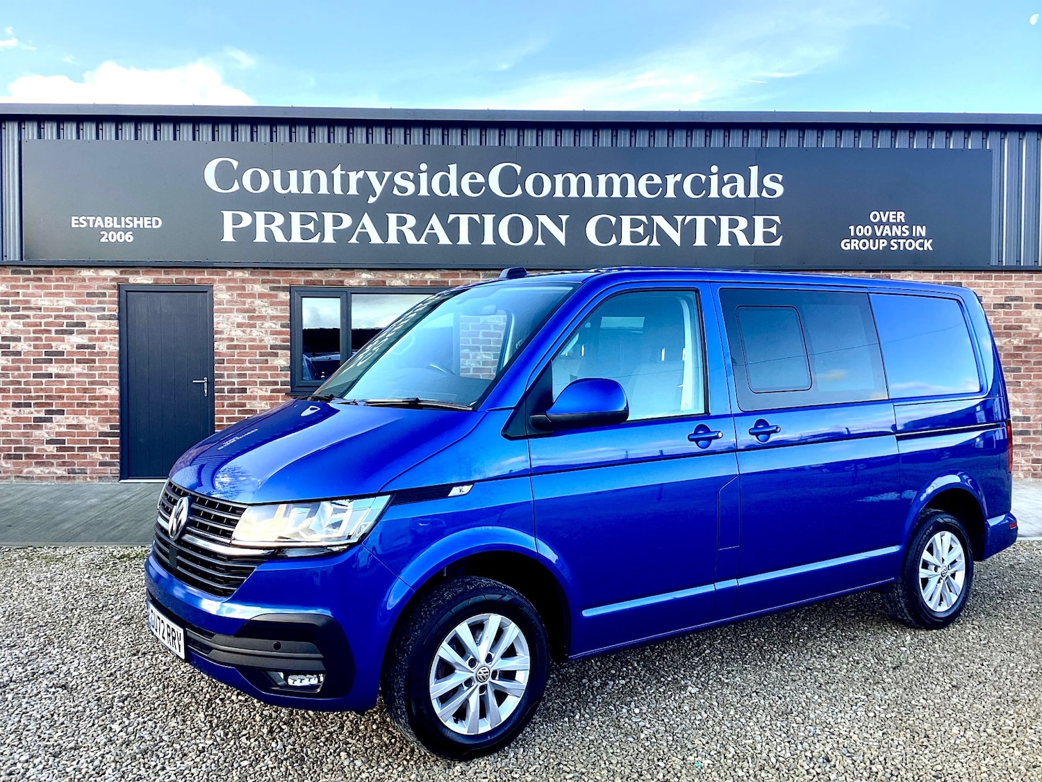 Used Volkswagen Transporter 2022 for sale - 76534750: Photo 2
