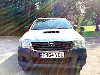 Used Toyota Hilux 2014 for sale - 75466604: Photo