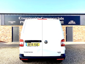 Used Volkswagen Transporter 2015 for sale - 77352232: Photo