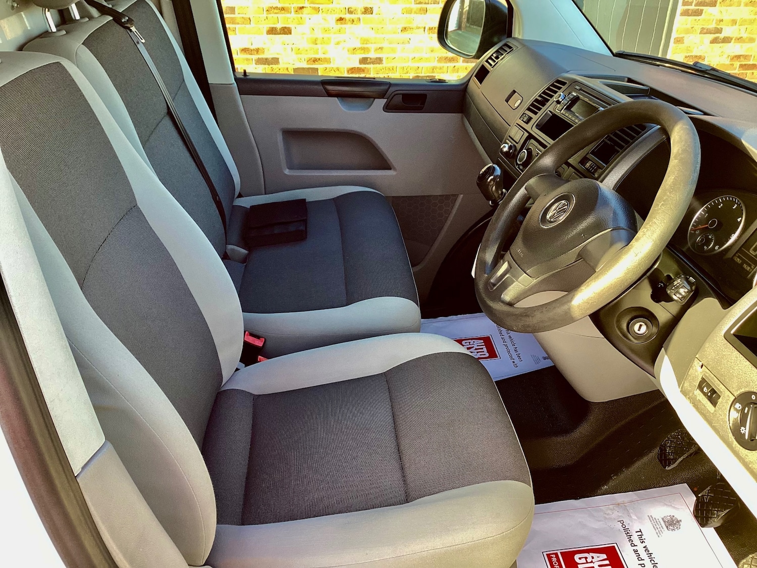 Used Volkswagen Transporter 2015 for sale - 77352232: Photo 6