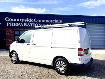 Used Volkswagen Transporter 2015 for sale - 77685242: Photo