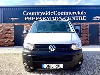 Used Volkswagen Transporter 2015 for sale - 77685175: Photo