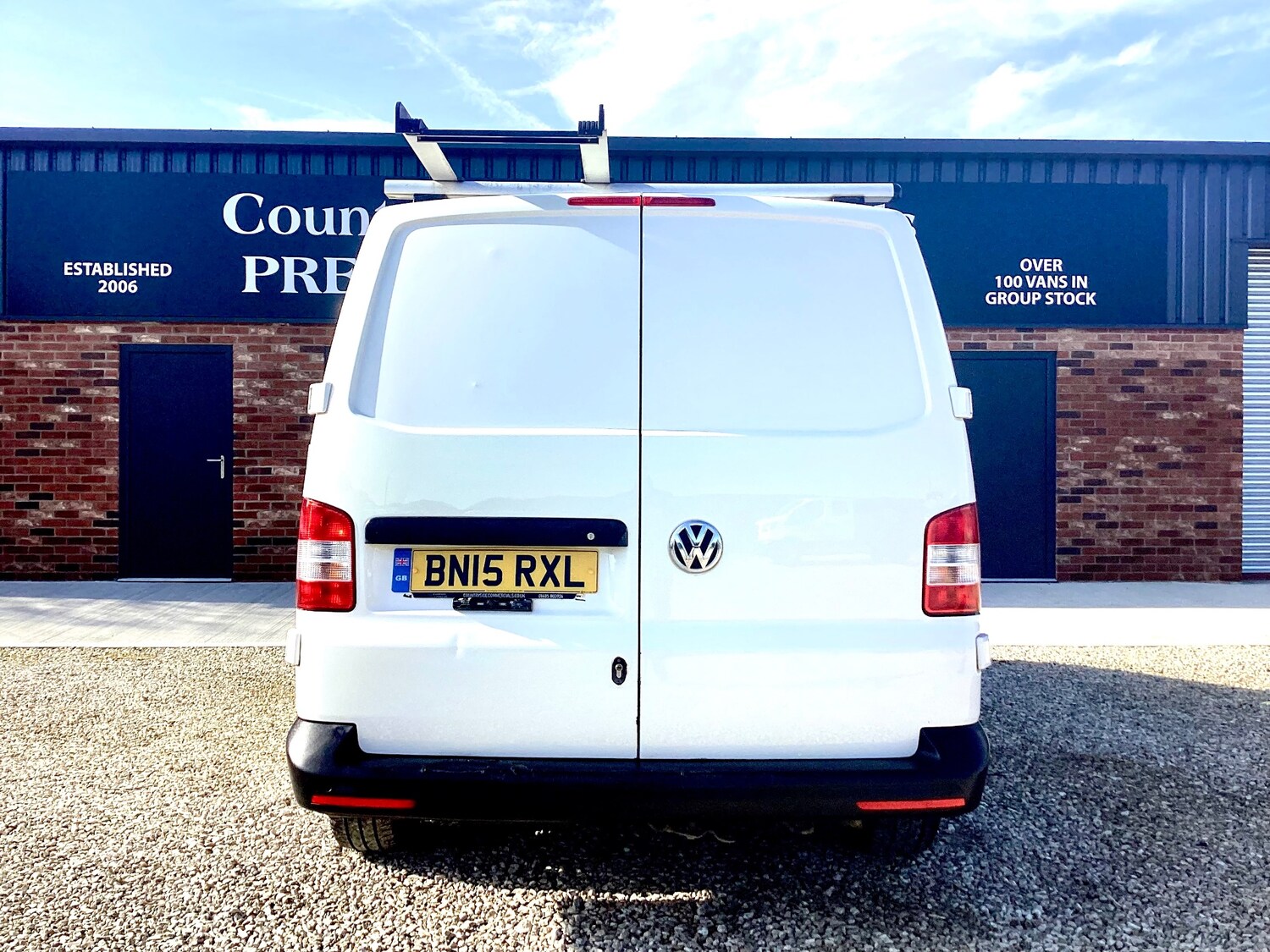 Used Volkswagen Transporter 2015 for sale - 77685175: Photo 5