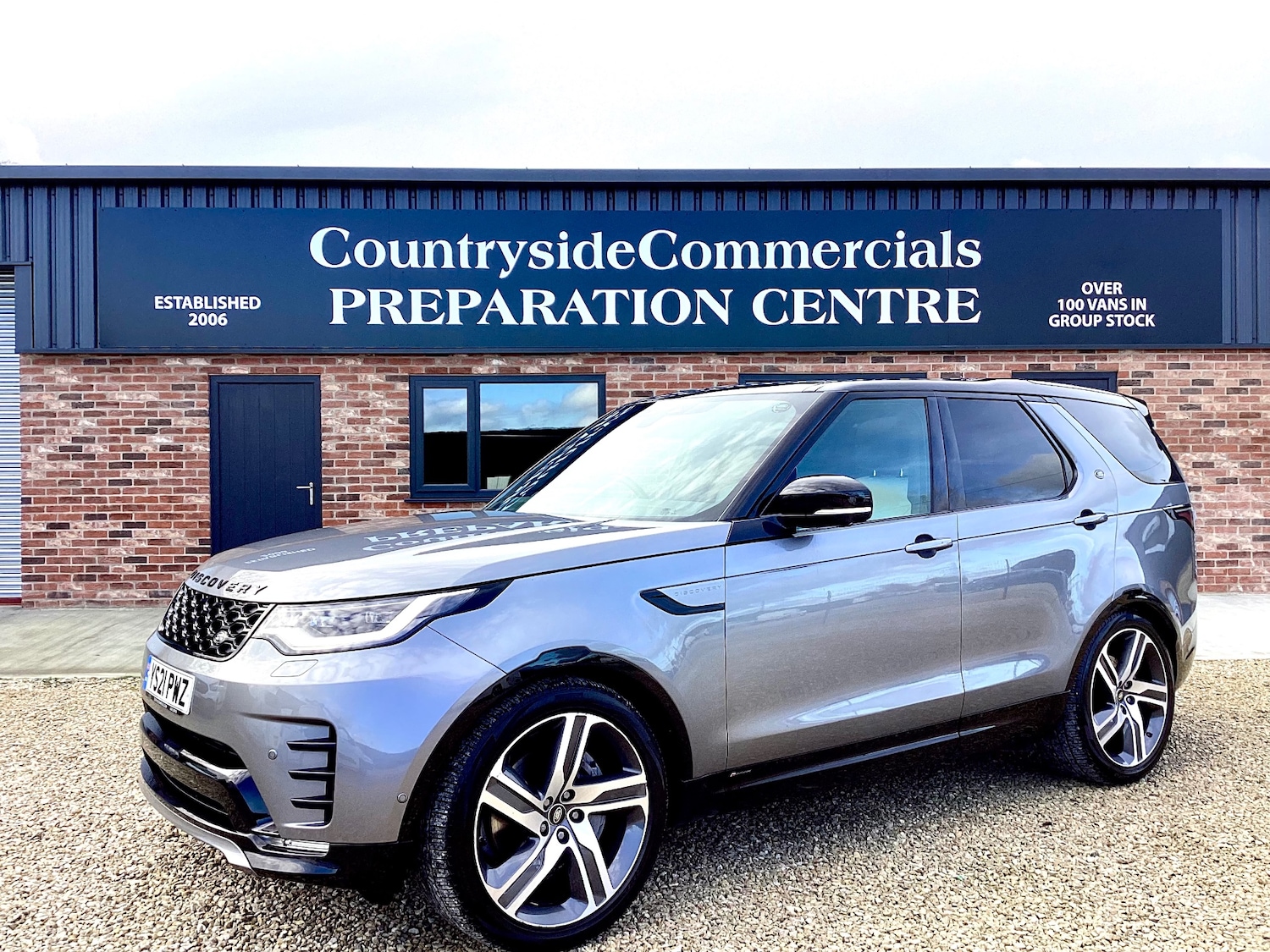 Used Land Rover Discovery 2021 for sale - 76534317: Photo 3