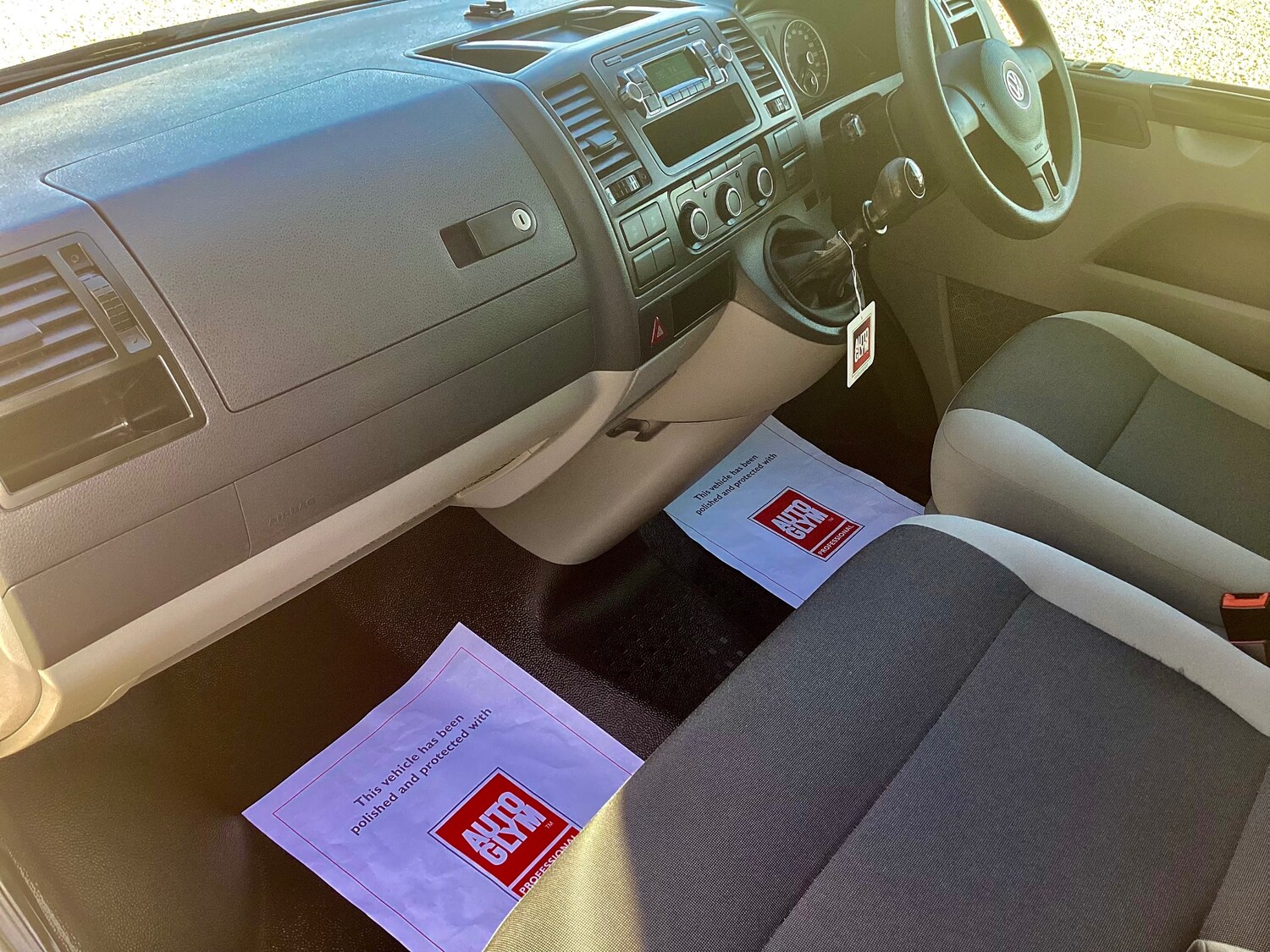 Used Volkswagen Transporter 2015 for sale - 77685244: Photo 12