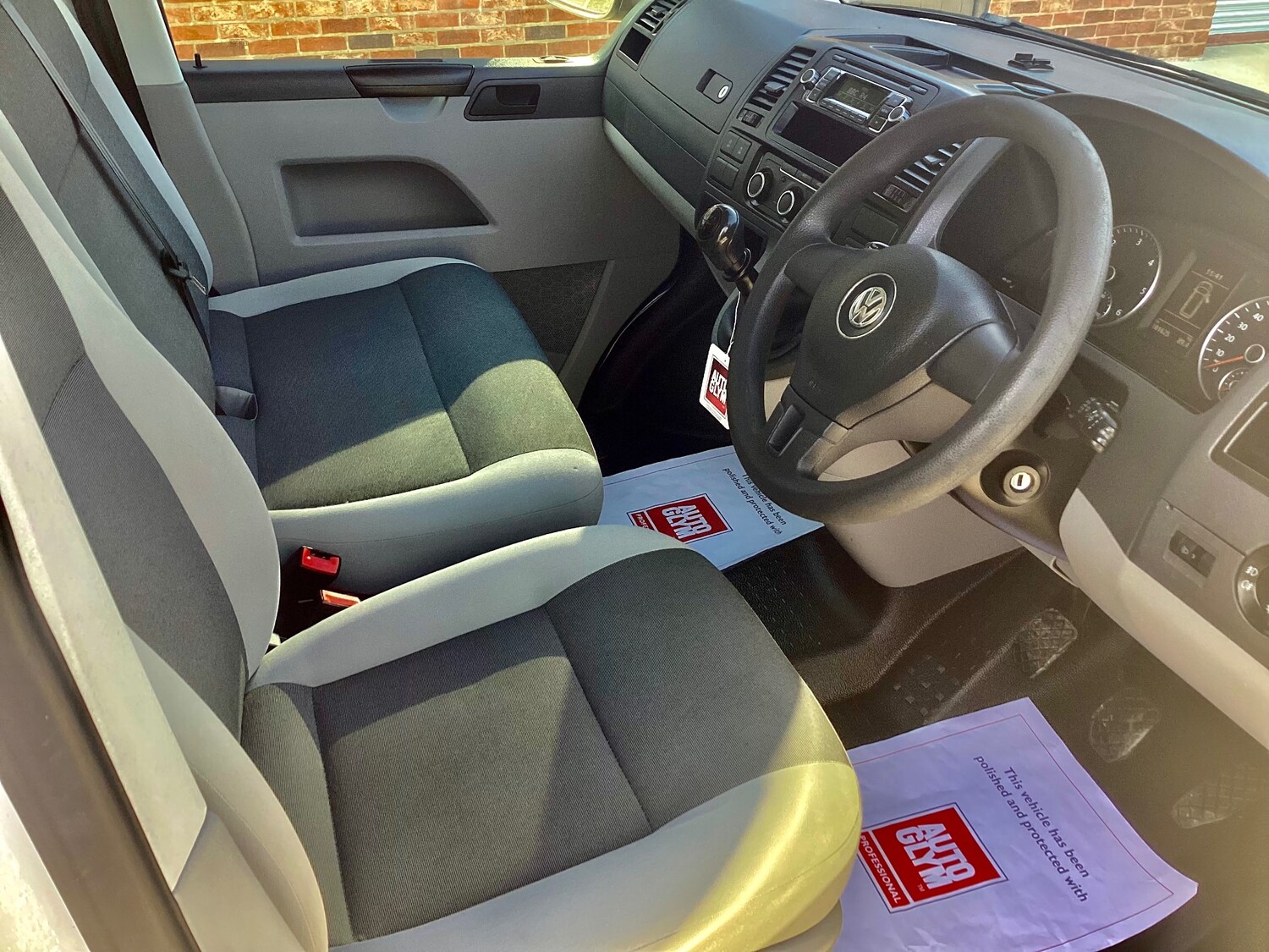 Used Volkswagen Transporter 2015 for sale - 77685244: Photo 8