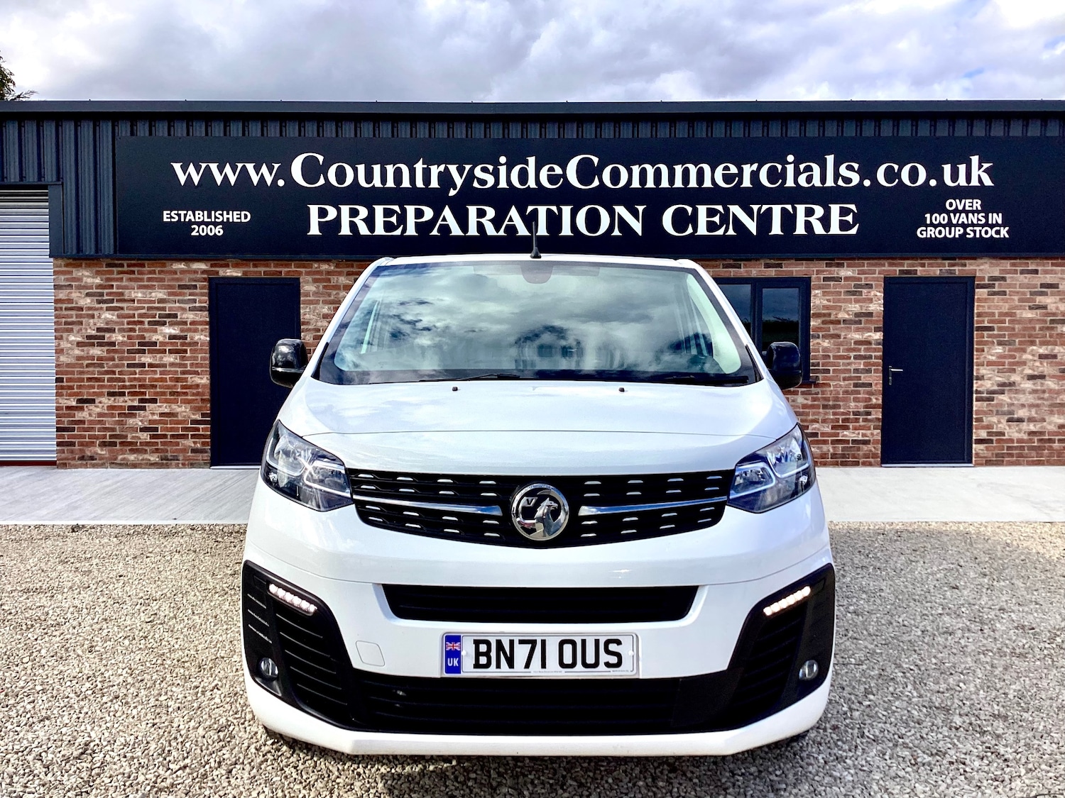 Used Vauxhall Vivaro 2022 for sale - 75466417: Photo 2