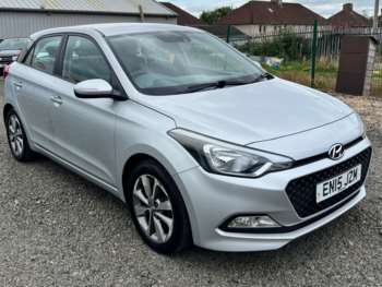 Used Hyundai i20 2015 for sale - 75424719: Photo