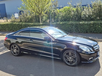 Used Mercedes-Benz E Class 2010 for sale - 78304916: Photo