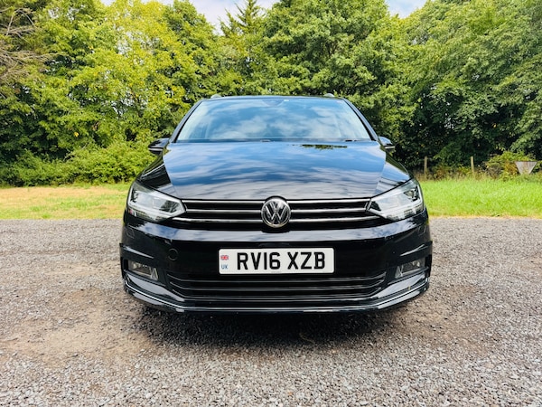 Used Volkswagen Touran for sale - 74049692: Photo 2