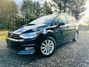Used Volkswagen Touran 2016 for sale - 74049692: Photo
