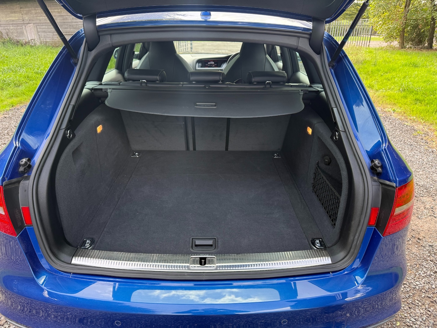 Used Audi S4 Avant 2014 for sale - 75971109: Photo 32