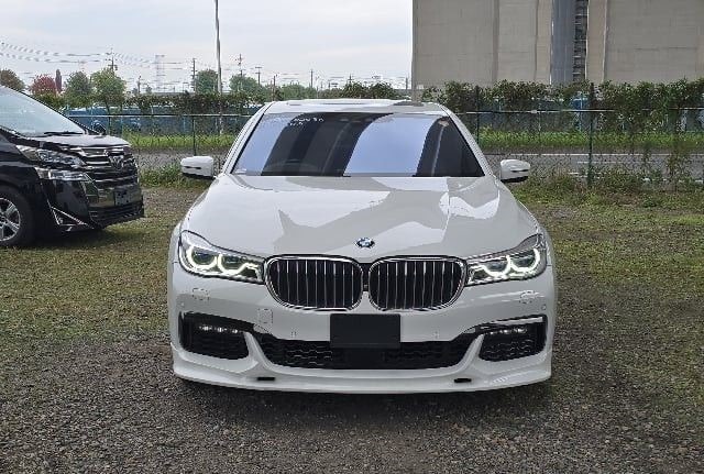 Used BMW 7 Series 2018 for sale - 76588369: Photo 2