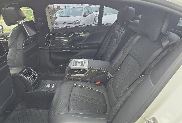 Used BMW 7 Series 2018 for sale - 76588369: Photo 34