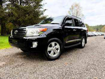 Used Toyota Land Cruiser 2014 for sale - 74050553: Photo