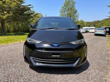 Used Toyota Estima 2018 for sale - 74050124: Photo