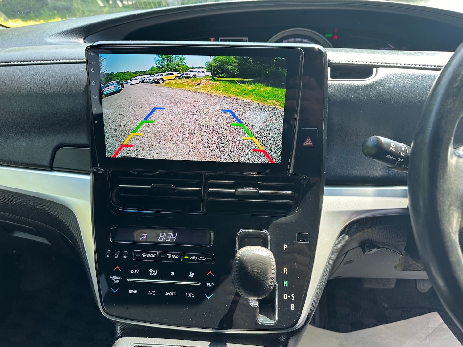 Used Toyota Estima 2018 for sale - 77934231: Photo 11