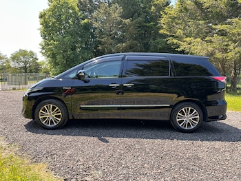 Used Toyota Estima 2018 for sale - 77934231: Photo
