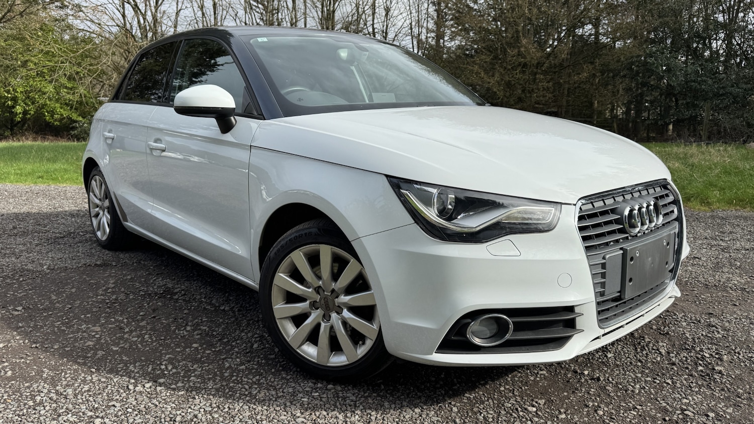 Used Audi A1 2015 for sale - 77640337: Photo 1