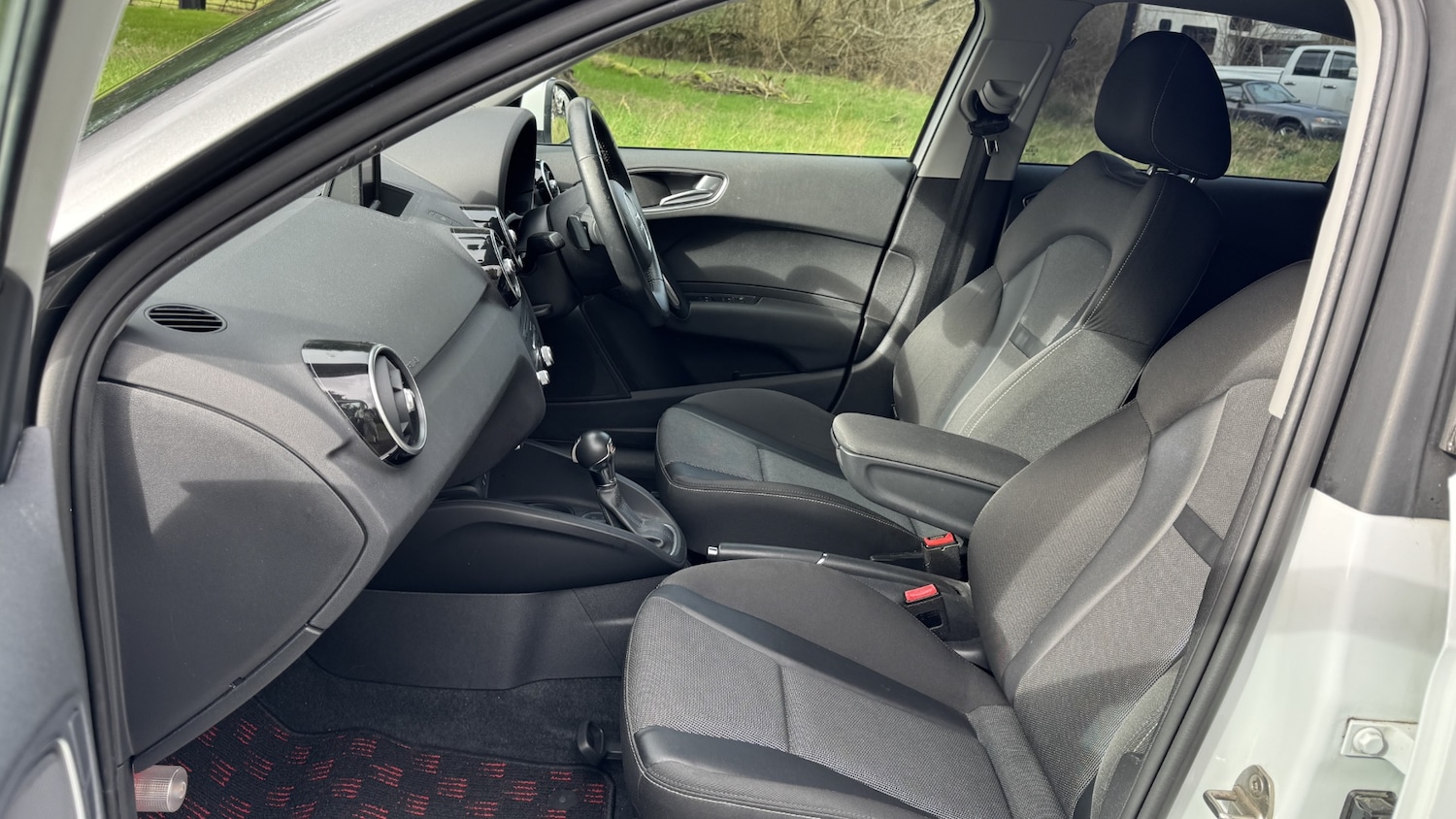 Used Audi A1 2015 for sale - 77640337: Photo 14