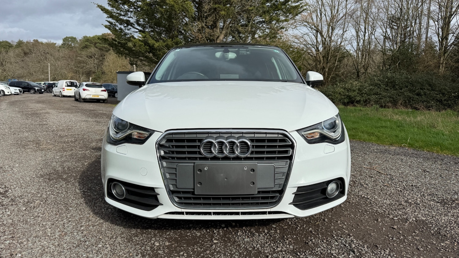Used Audi A1 2015 for sale - 77640337: Photo 2