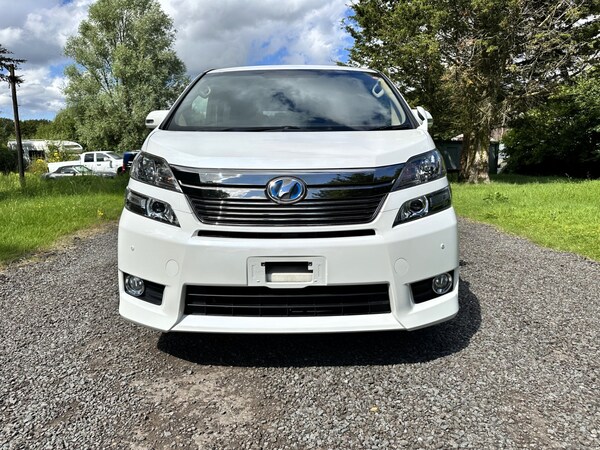 Used Toyota Vellfire for sale - 74051933: Photo 2