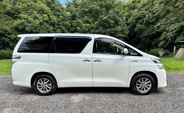 Used Toyota Vellfire for sale - 74051933: Photo 8