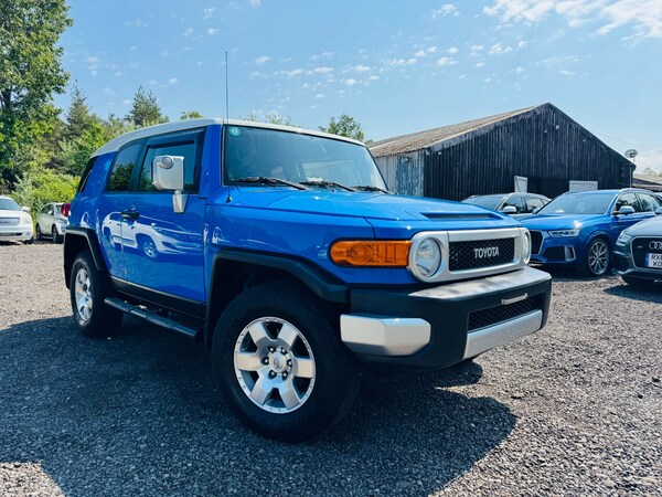Used Toyota FJ Cruiser 2013 for sale - 73792583: Photo 1