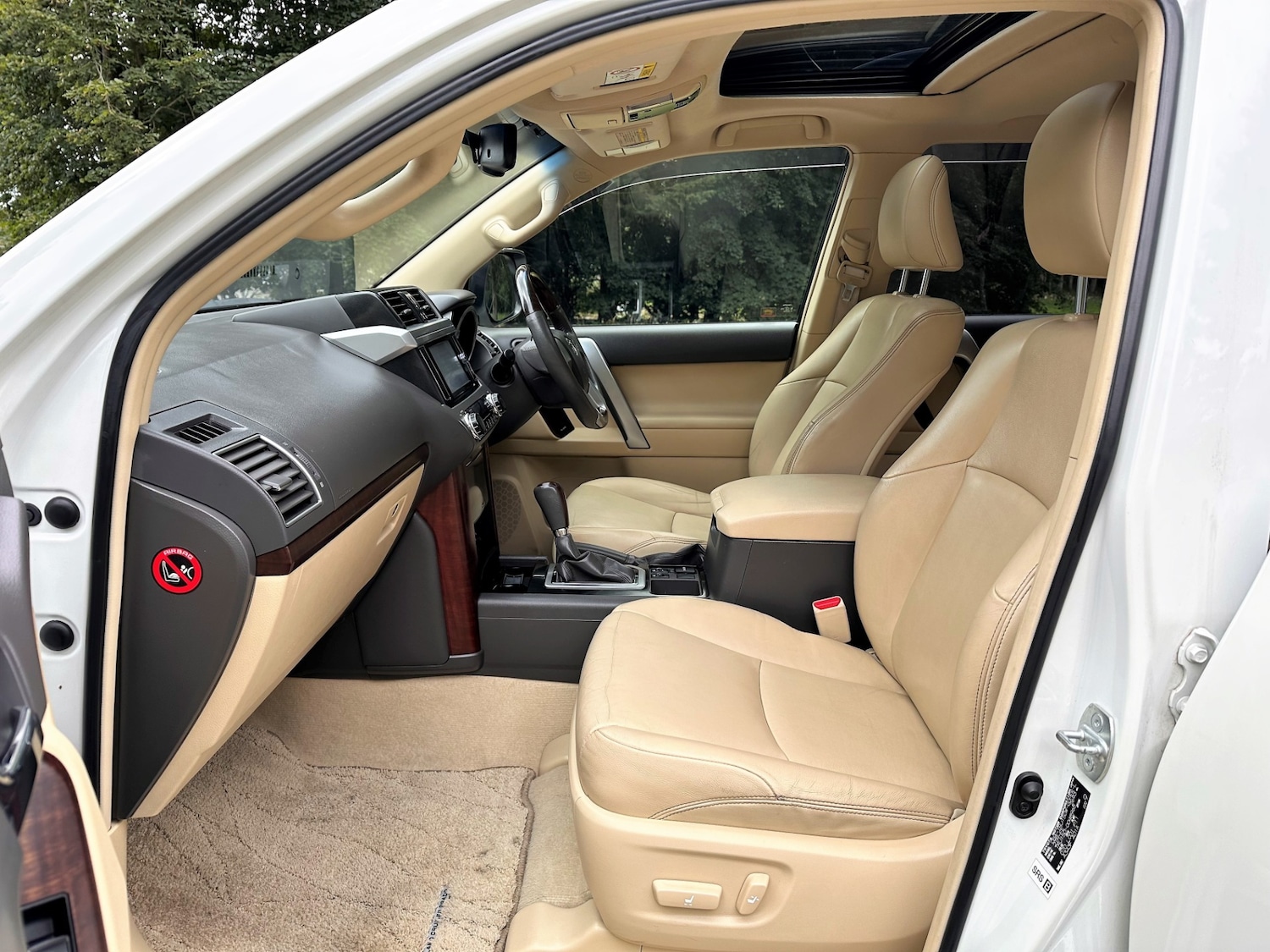 Used Toyota Land Cruiser for sale - 77946422: Photo 12