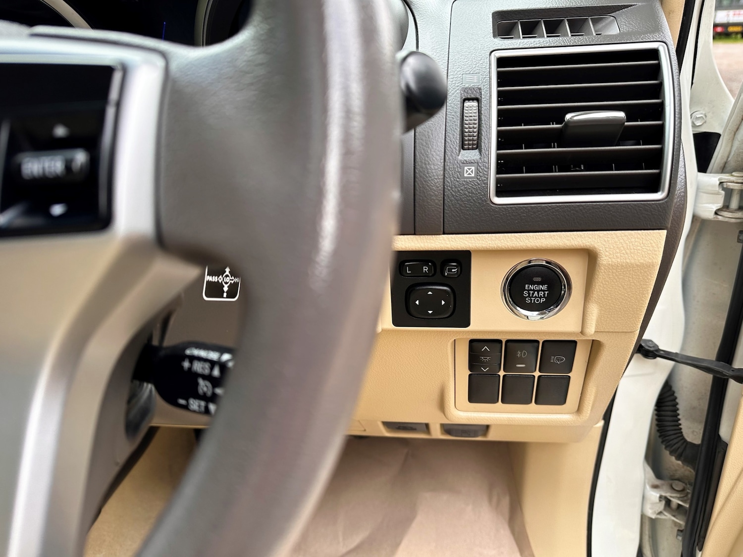 Used Toyota Land Cruiser for sale - 77946422: Photo 13