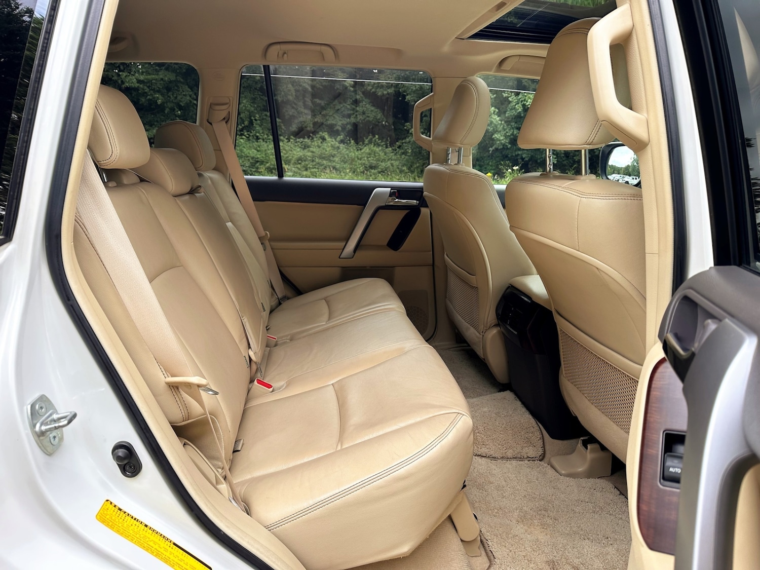 Used Toyota Land Cruiser for sale - 77946422: Photo 16