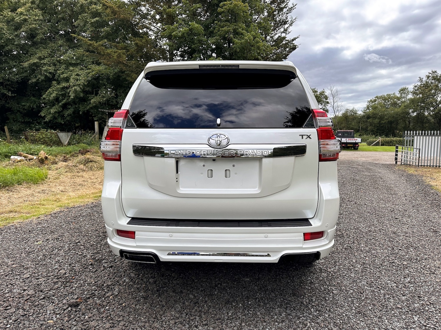 Used Toyota Land Cruiser for sale - 77946422: Photo 6