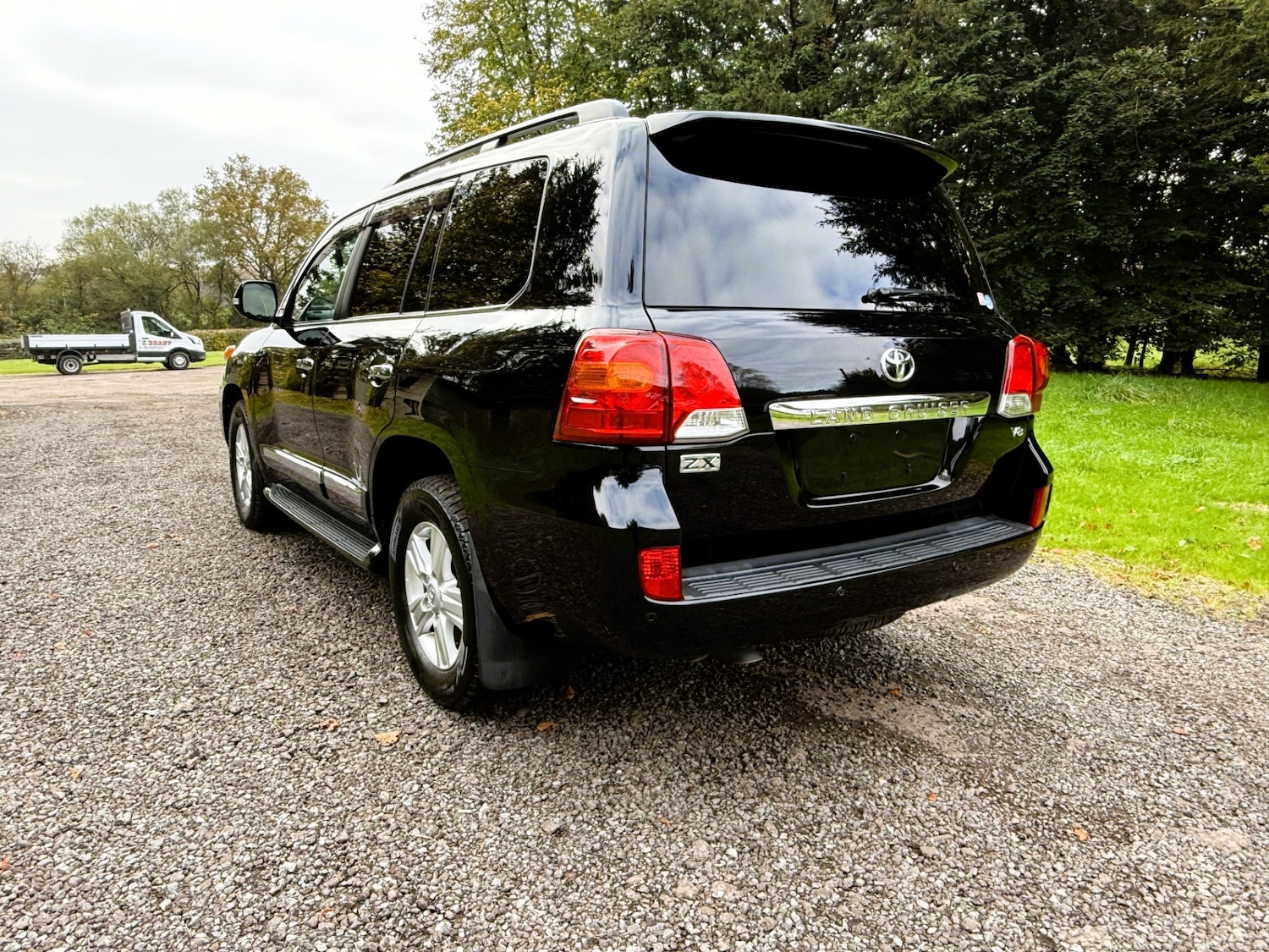 Used Toyota Land Cruiser 2014 for sale - 77933946: Photo 5