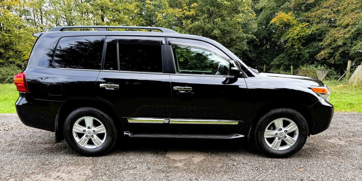 Used Toyota Land Cruiser 2014 for sale - 77933946: Photo 8