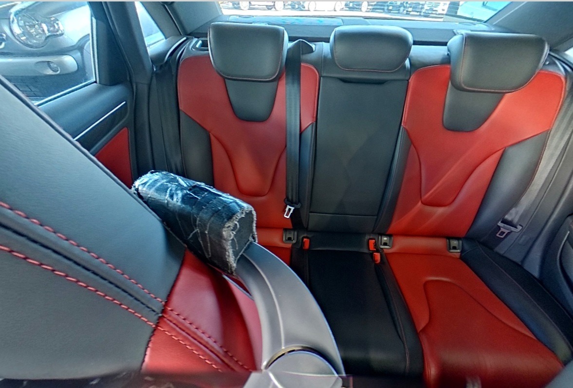 Used Audi A4 2012 for sale - 76807578: Photo 9