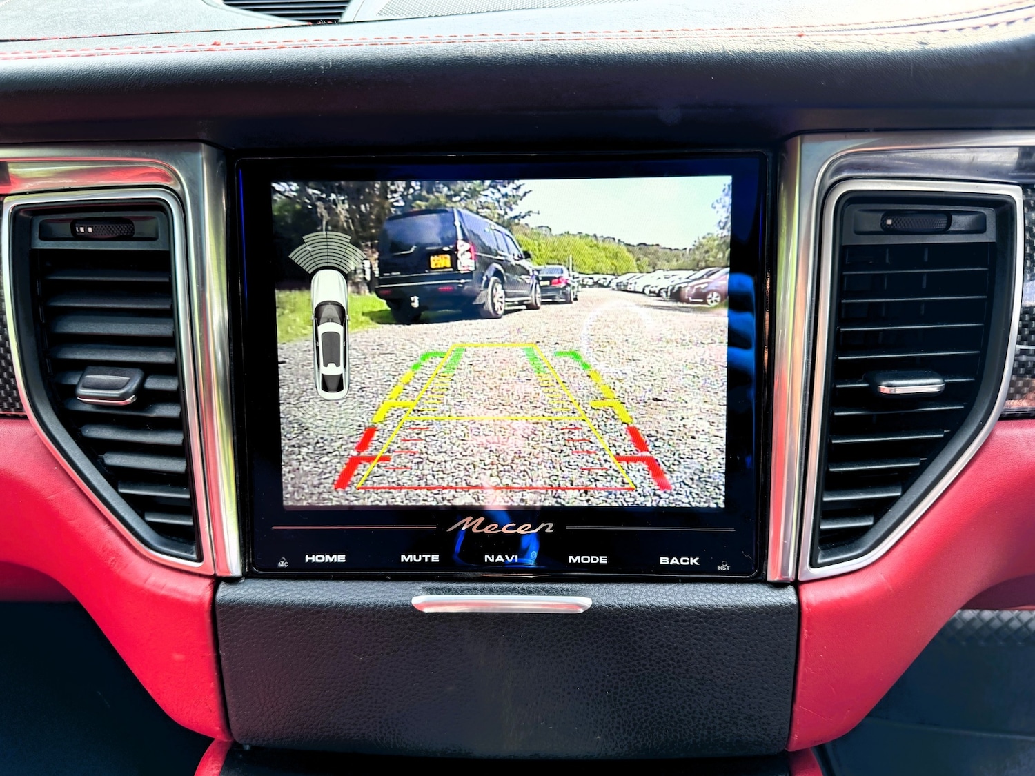 Used Porsche Macan 2015 for sale - 77947132: Photo 13