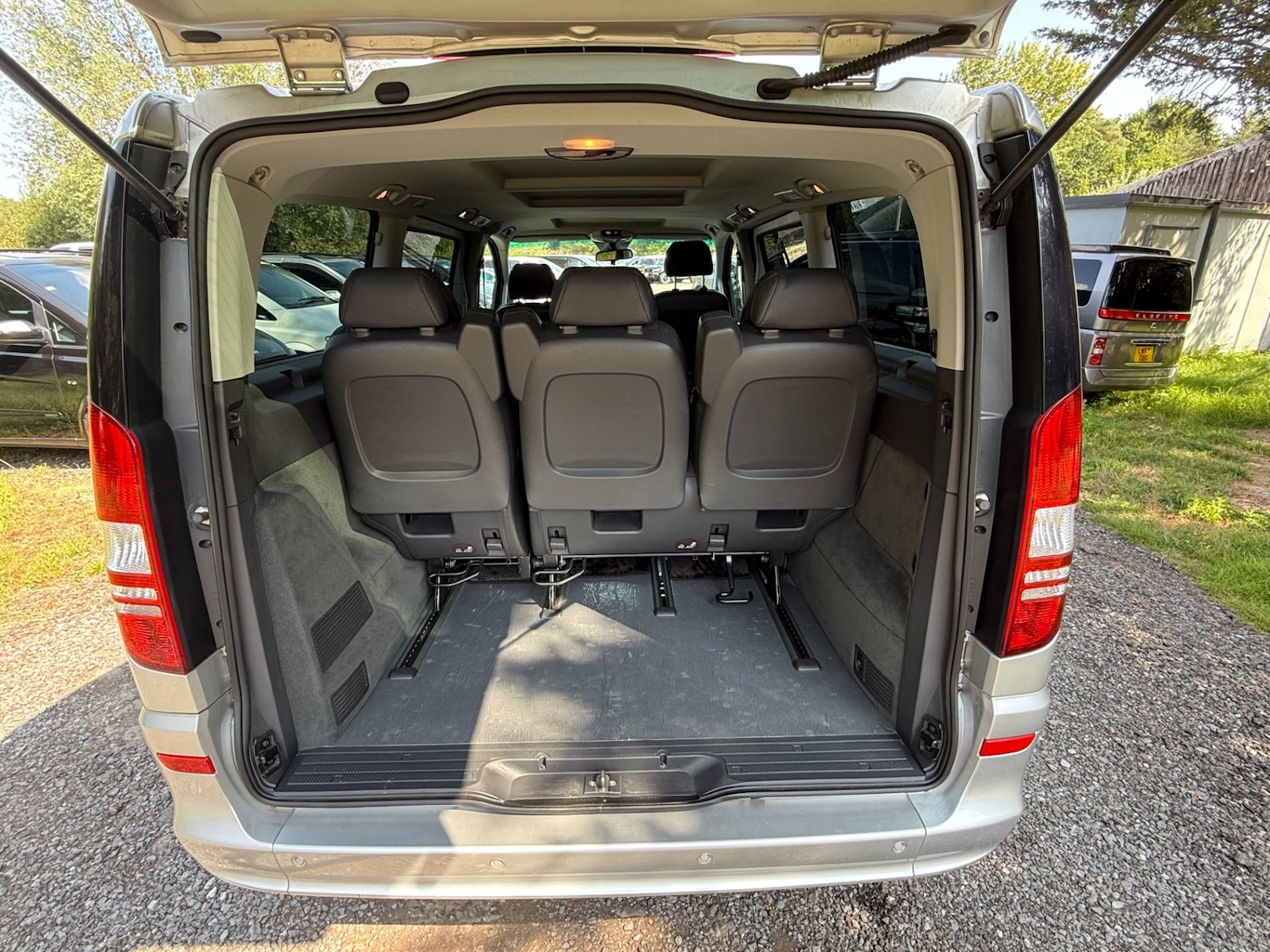 Used Mercedes-Benz Viano for sale - 77690255: Photo 21