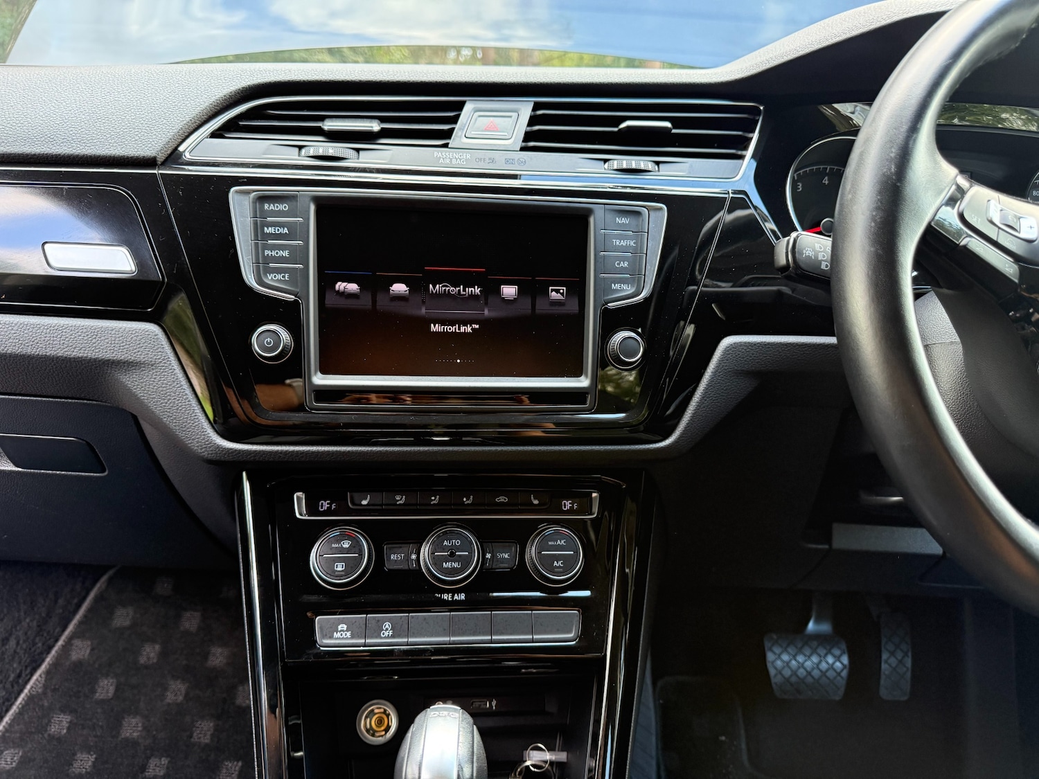 Used Volkswagen Touran for sale - 77690759: Photo 10