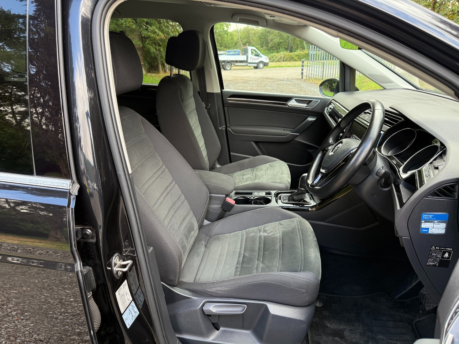 Used Volkswagen Touran for sale - 77690759: Photo 14