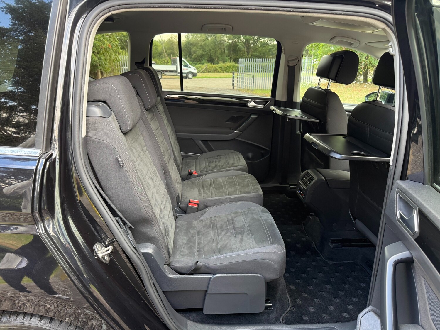 Used Volkswagen Touran for sale - 77690759: Photo 16